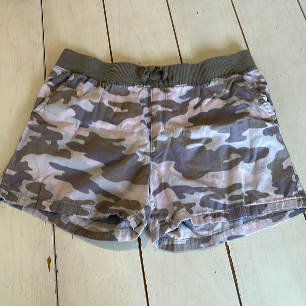 Children’s place camo shorts